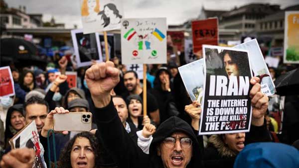 Against the theocratic and authoritarian regime in Iran and imperialist interference: solidarity with the struggle of the Iranian people