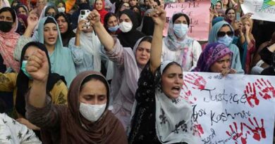 Pakistan restricts international media reporting