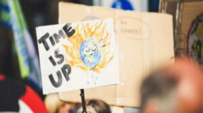 Let’s build an internationalist mass movement for social and climate justice!